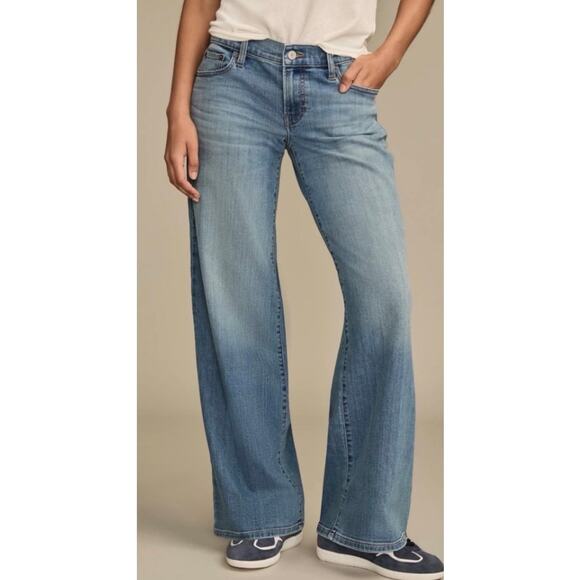 Lucky Brand Denim - Lucky Brand Mid Rise Sweet Wide Leg Jeans Women's 14/32 Moonlit Mist Wash New